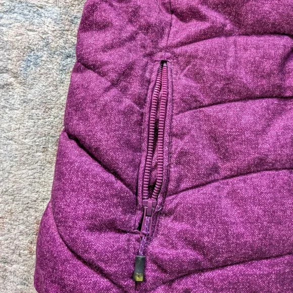 Green Tea Fluffy Furry Vest - Picture 4 of 4